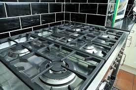how to clean an electric and gas hob