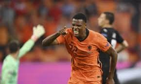 Matthijs de ligt correctly sent off for handball as last man on 55 minutes. Netherlands 2 0 Austria Euro 2020 As It Happened Football The Guardian