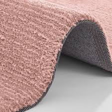 Moderne teppiche schaffen einen mittelpunkt im zimmer oder halten optisch einzelne bereiche zusammen: Design Kurzflor Teppich Supersoft Altrosa Teppich Boss