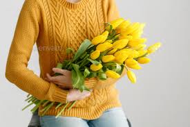 Most flowers i have seen do not open and close like tulips. Woman With Tulips Young Brunette Girl With Yellow Flowers Tulip Natural Portrait Lifestyle Near Stock Images Page Everypixel
