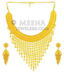 22k gold bridal necklace and earrings