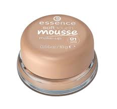 essence soft touch mousse make up 01