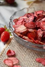 oven dried strawberries a healthy chip