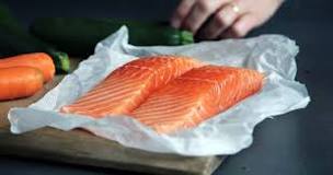 Is salmon high in mercury?