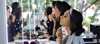 professional makeup artist courses
