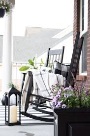 front porch for spring in 5 simple steps