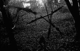 The Blair Witch Project (1999) The Twiggy Theory | Horror Amino