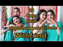 photoshoot pose in saree pose ideas