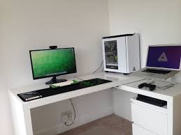 You can keep cables and extension cords organised by placing them in the cable holders between the front and back legs. Dual Boot Battlestation Ikea Malm Desk Computer Desks For Home Diy Computer Desk