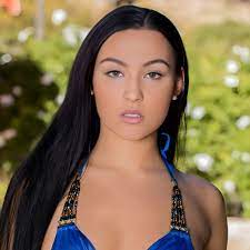 Who is Mila Monet? Net Worth, Wiki, Family, Ethnicity & More | Adult film  actress, Actresses, Net worth