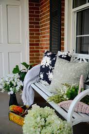 porch decorating ideas for spring and
