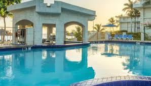 Now $133 (was $̶4̶3̶0̶) on tripadvisor: Holiday Inn Sunspree Resort Travel By Bob