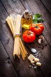 What did Italians eat before the introduction of tomatoes?
