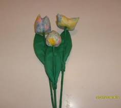Procurei muito um molde para as tulipas de tecido, e, graças a você pude obter. Tulipas De Fuxico Tecido Passo A Passo Revista Artesanato