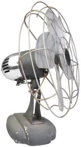 an oscillating fan to stop turning