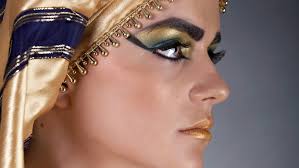 how ancient egyptians used eyeshadow as
