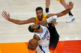 Paul george comes from an athletic family. Oz8wwubeshv6fm