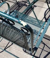 how to paint wrought iron outdoor furniture