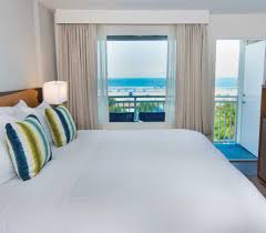 hotel holiday isle oceanfront resort st