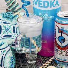 blue razz bang tail with vodka