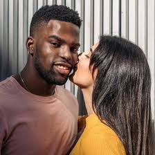how to kiss a guy 10 tips for women