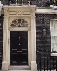 the fake no 10 downing street look