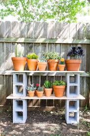 easy cinder block shelves perfect for