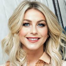 julianne hough without makeup