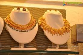 samantha unveils platinum jewellery