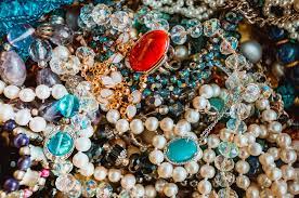 estate jewelry and trade ins jewelry