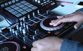 Image result for picture of dj scratching