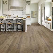 bruce time honored gray oak 3 8 in t x 7 3 in w engineered hardwood flooring 32 6 sqft case