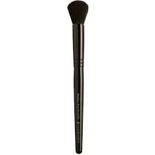 illamasqua round buffing brush