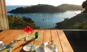Owhanake bay is a bay in auckland region and has an elevation of 1 metre. 48 Hours On Waiheke Island New Zealand Where To Go What To Do Auckland Holidays The Guardian