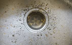 clean drains with baking soda and vinegar
