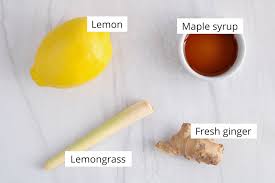 lemongr ginger tea with lemon