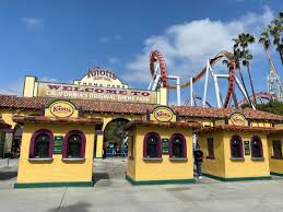 knott s berry farm to allow out of