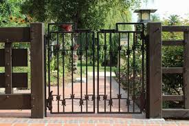 Metal Yard Gate Custom