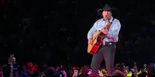 Garth Brooks Is Coming To Paul Brown Stadium Tickets Go On