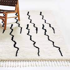coleto black and white rug crate