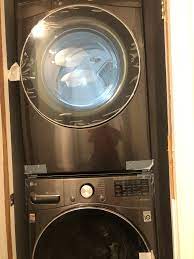 Mở hộp và lắp đặt Máy giặt và máy sấy LG ThinQ Ai