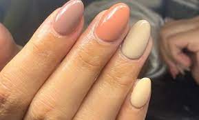 streeterville nail salons deals in