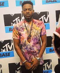 He gained widespread attention after releasing the 2015 hit single sade. Adekunle Gold Wikipedia