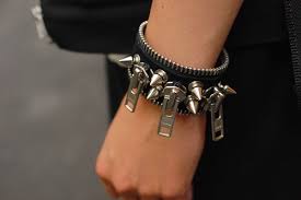 دستبند دخترونه>.< 1