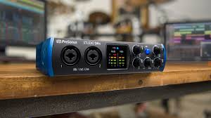 Guitar into guitar interface / audio interface into computer. The 9 Best Budget Audio Interfaces 2021 Start Recording Today For Less Than 120 110 Musicradar