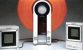 Vertical Turntables That Pit Vinyl