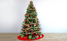 چرا مسیحی ها در ایام کریسمس در خانه هایشان درخت می گذارند؟ - روزیاتو