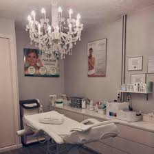 Salon esthetique | wij zijn gespecialiseerd in behandelingen ten behoeve van huidverbetering en huidverjonging. Facebook