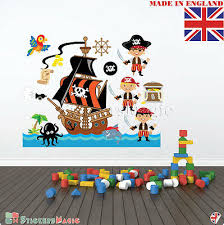 bateau pirate wall stickers 100