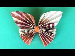 Anleitung wie man aus geld einen fisch falten kann. Geldscheine Falten Schmetterling Geldgeschenke Basteln Origami Tiere Mit Geld Falten Zur Hochzeit Youtube